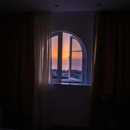 Atlantic Saphire فيلة أذيخي