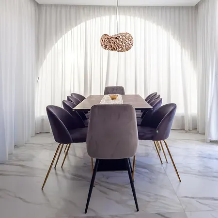 Atlantic Saphire * أذيخي