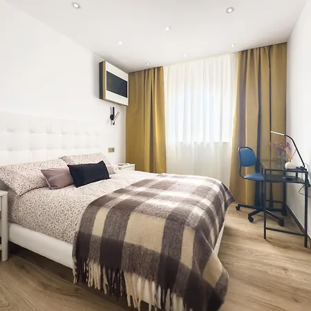 Atlantic Saphire فيلة أذيخي